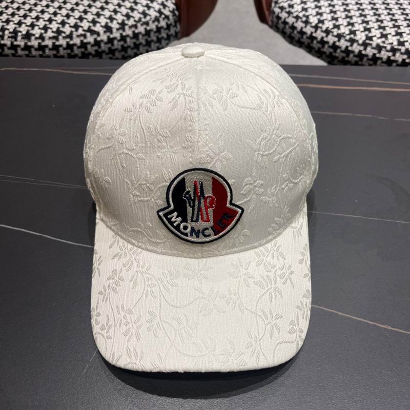 Moncler cap (21)